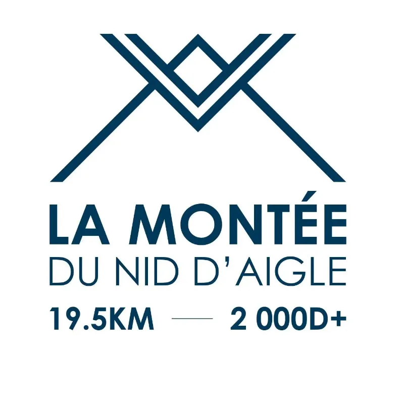 Coureurs en plein effort sur les sentiers de la Course du Nid d'Aigle