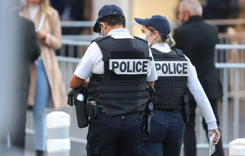 Véhicules de gendarmerie en intervention